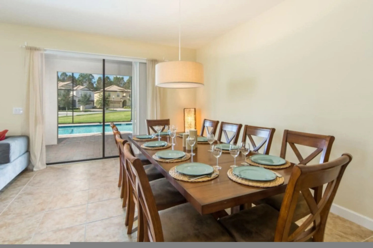 7 Bed Sophisticated Champions Gate Pool Home