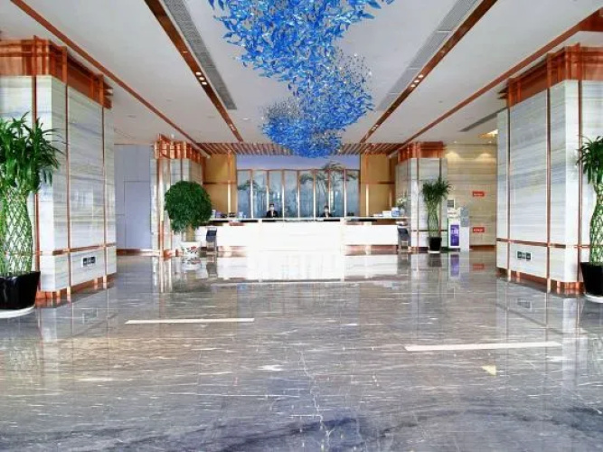 Zhong Rui Hotel