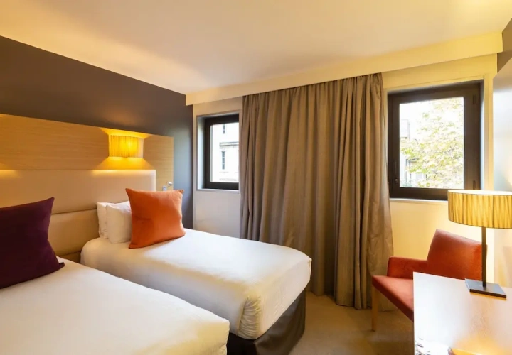 Deluxe Twin room