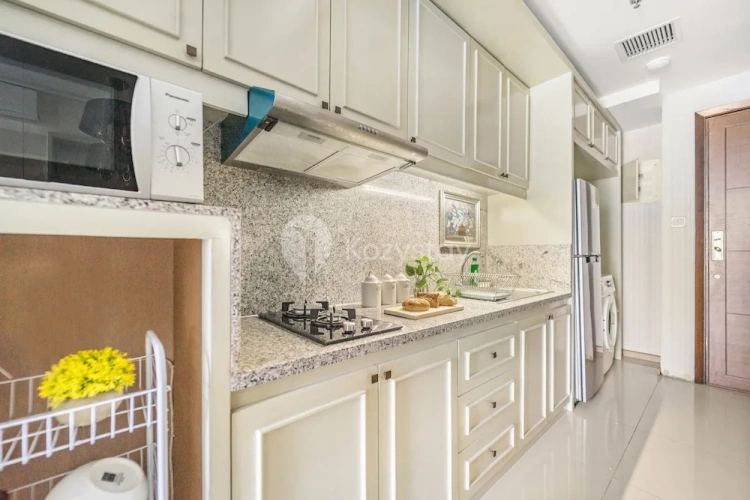 1 Bedroom Apartment with garden view