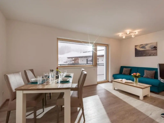 2 Bedrooms Apartment