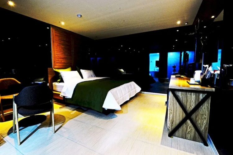 Hotel Some
