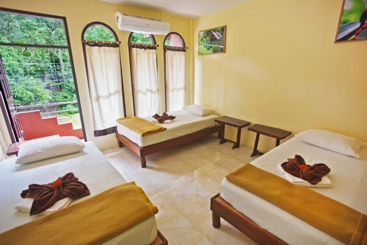 Coco Khao Sok Hostel