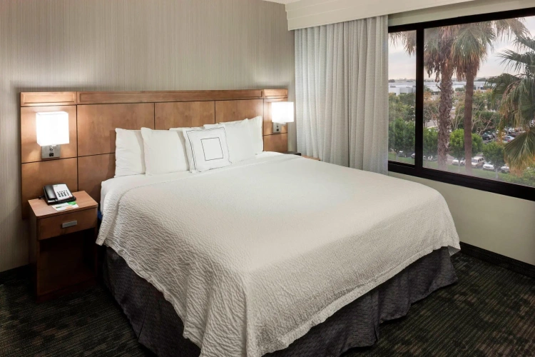 1 Bedroom Executive Double Suite
