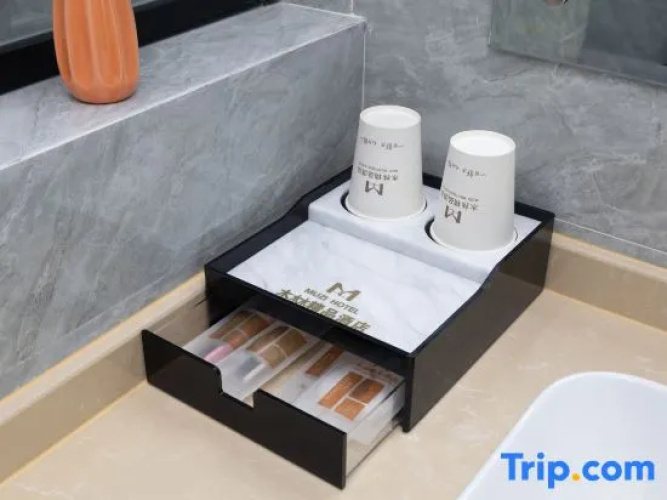 Muzi Boutique Hotel