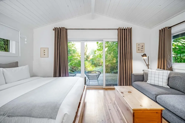1 Bedroom Studio with balcony