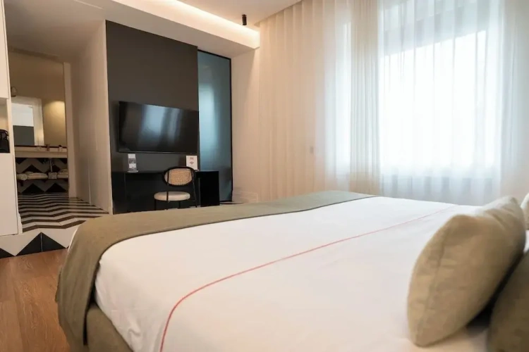 Superior room