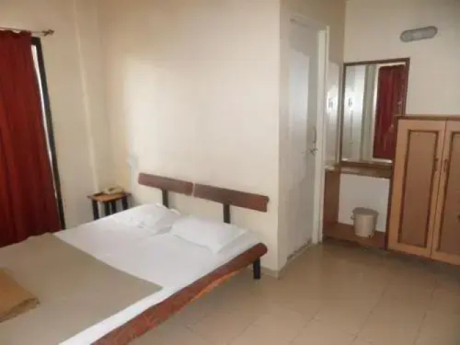 Cinderalla Inn Lodging