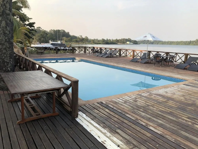 Kwanza Lodge