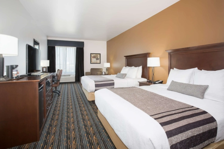 Standard Quadruple room