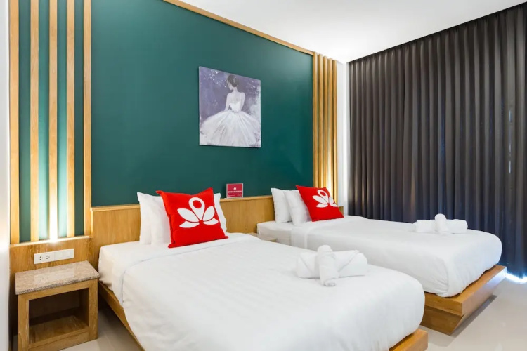 ZEN Rooms Takua Thung Road