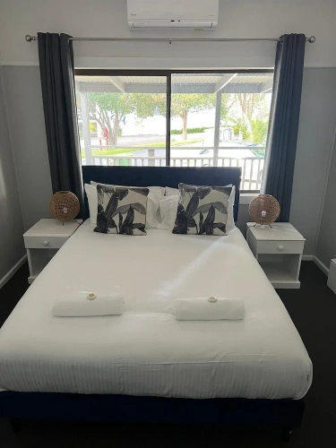 2 Bedrooms Deluxe Cottage