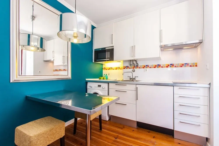 1 Bedroom Double Apartment with balcony and with city view