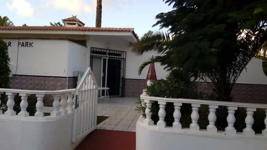 Economy Suite