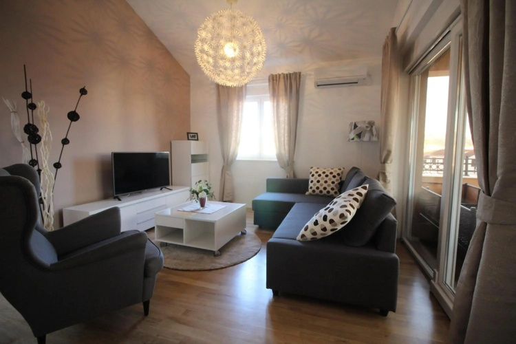 Lux Haus