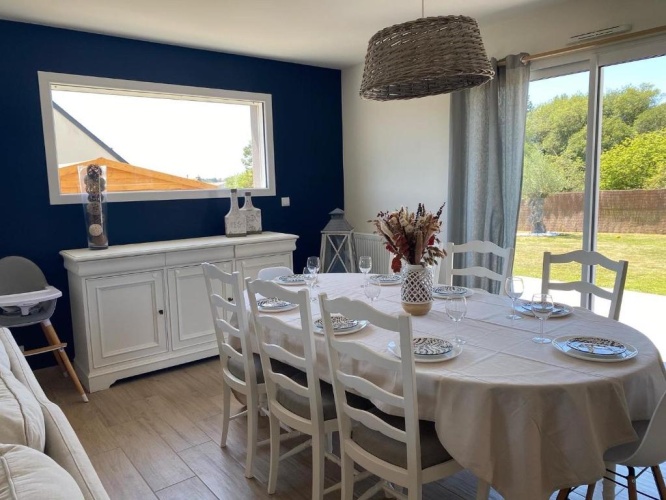 4 Bedrooms Cottage