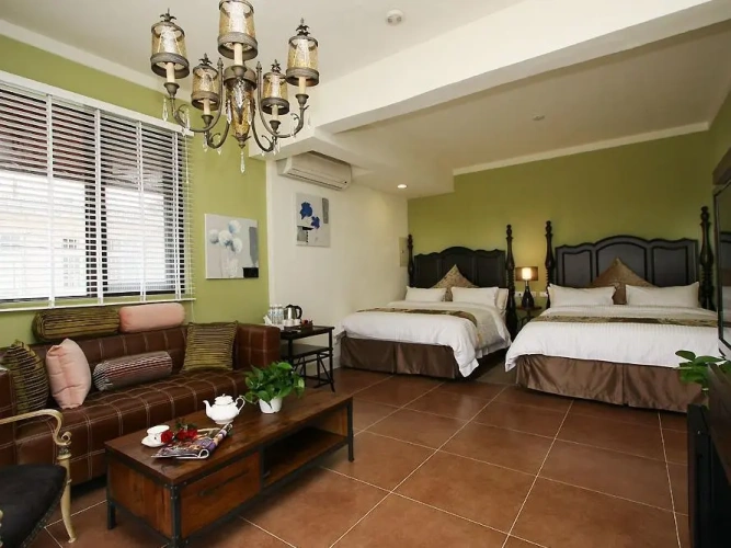 Deluxe Family room