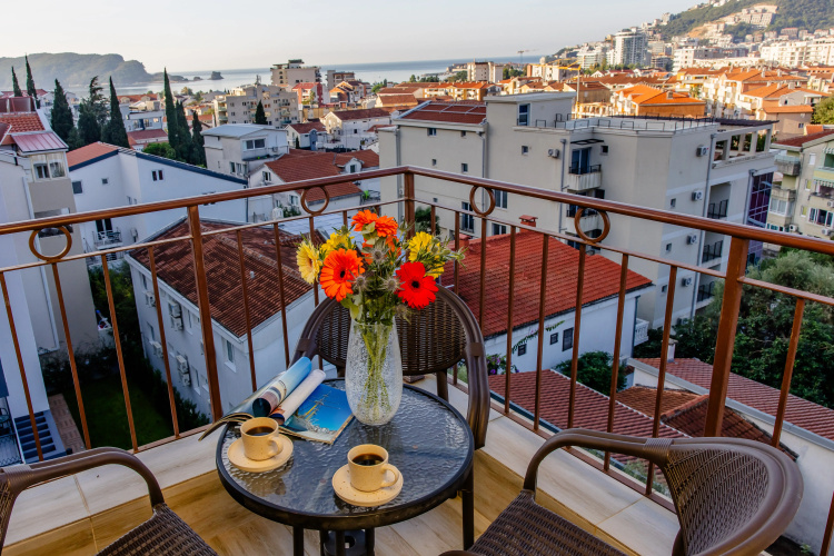 Arvala Apartments