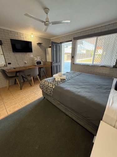 Deluxe Family room with balcony