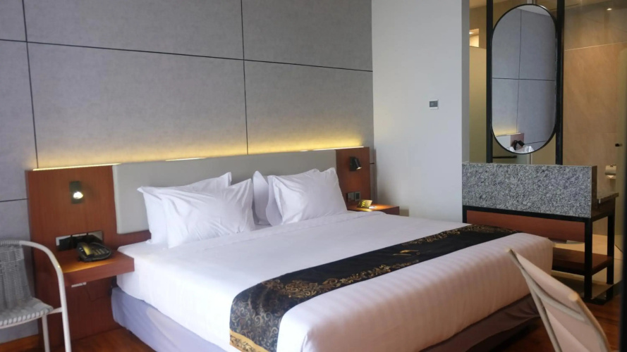 Grand Miami Hotel