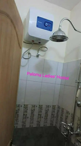 Paloma Ladies' Hostel Nalya