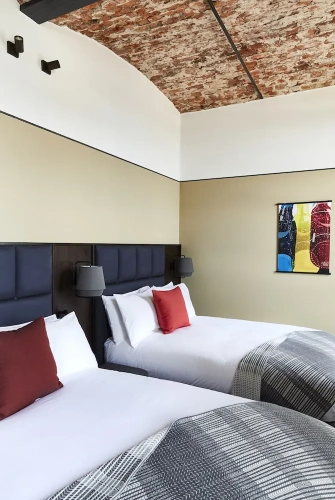 Standard Quadruple room