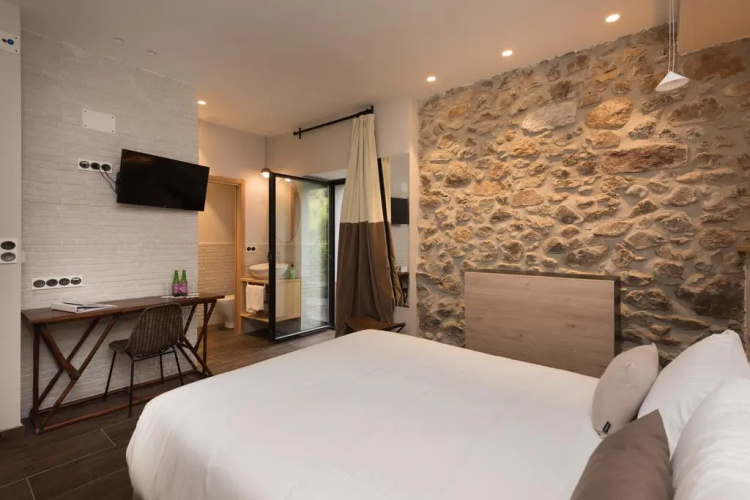 Hotel Sagarlore