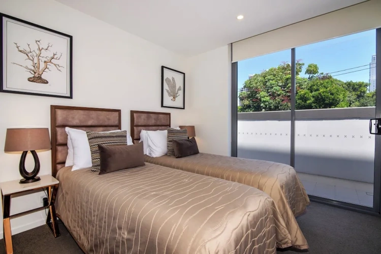 3 Bedrooms Villa with balcony