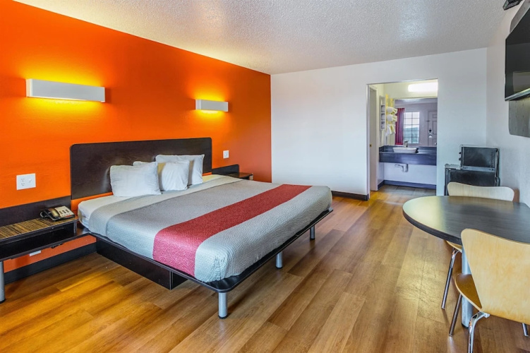 Rodeway Inn