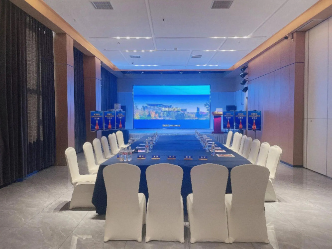 Fuyang Tianyan Hotel
