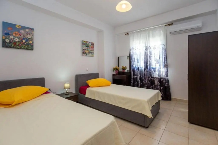 Grande Apartments II