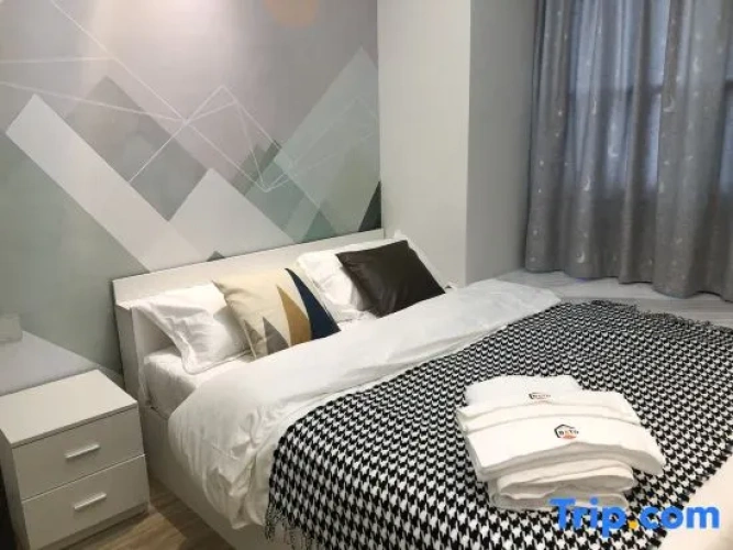 1 Bedroom Suite