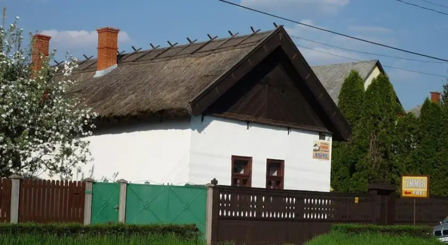 Gerendás Guesthouse