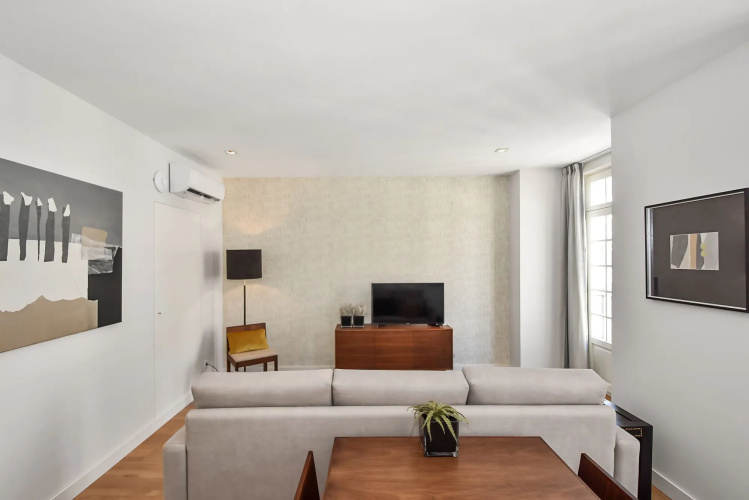 Augusta Residence Serviced Apartments