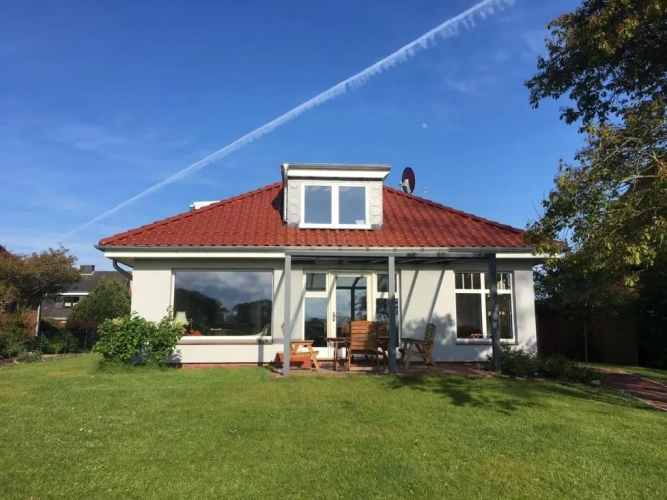 3 Bedrooms Cottage