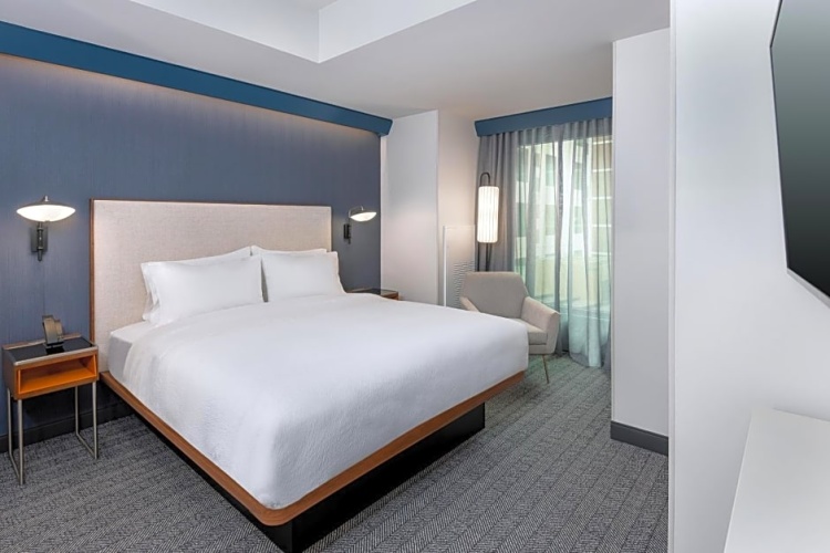 1 Bedroom Double Suite
