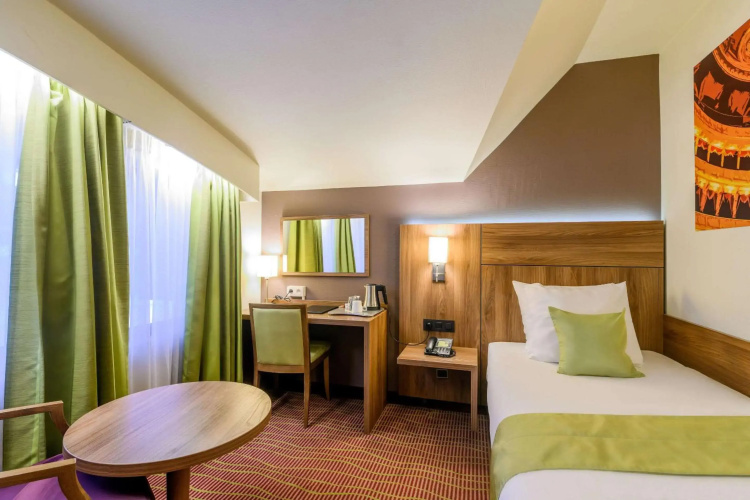 Hotel Opera