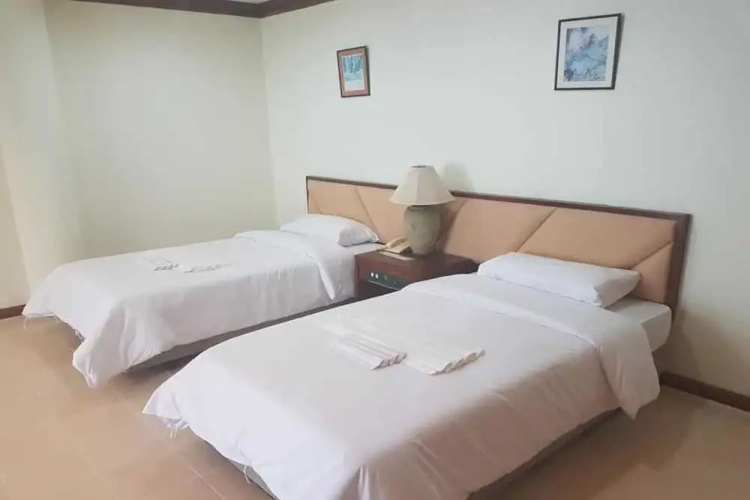 Deluxe room with balcony