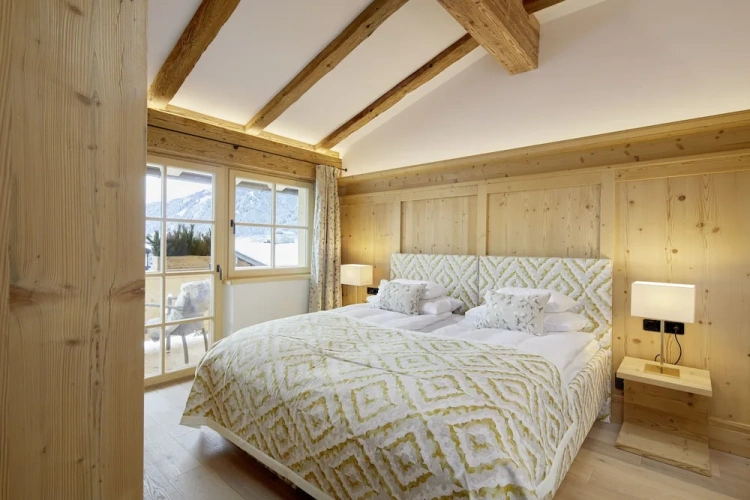 2 Bedrooms Deluxe Chalet with mountain view