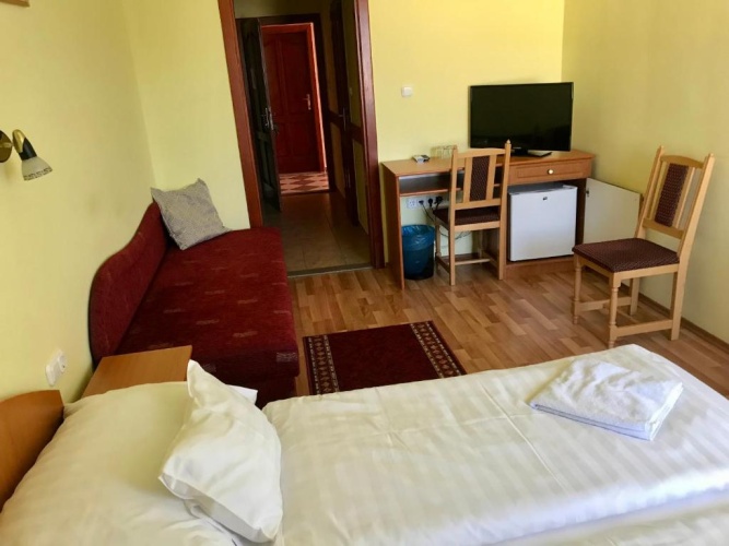Classic Triple room