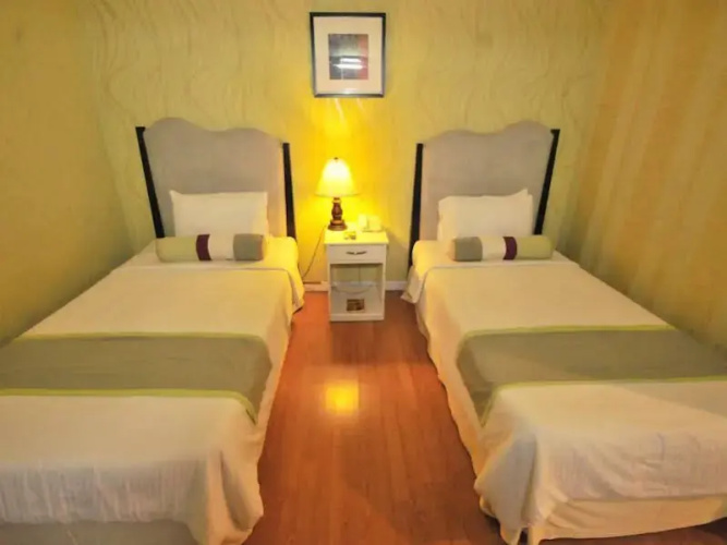 Queen Margarette Hotel
