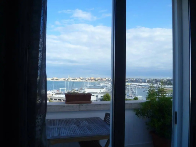 Apuliapartments-Lighthouse