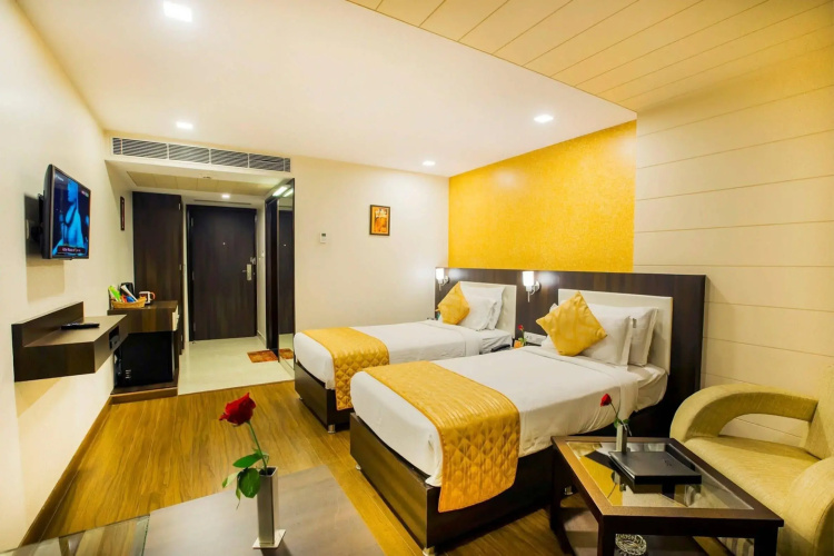 Hotel Kapish Smart-Pure Veg