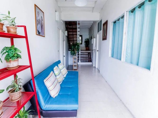 Manyi Boutique House