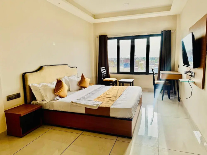 TGR Hotel