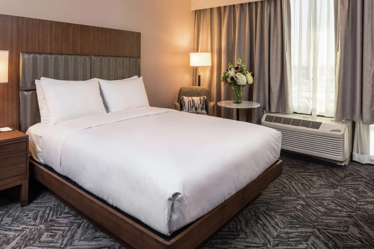 Doubletree by Hilton Lafayette East, IN