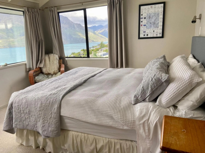 Queenstown Lake Panorama