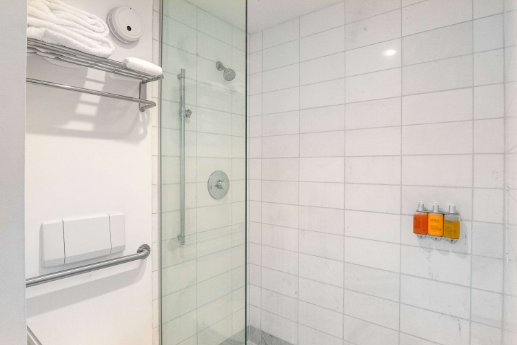 The O Hotel, Trademark Collection by Wyndham photo 9
