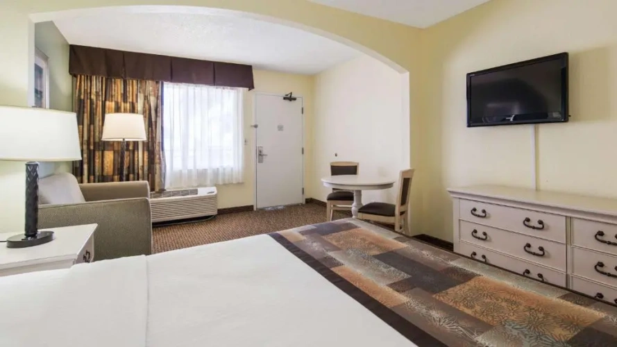 Standard room