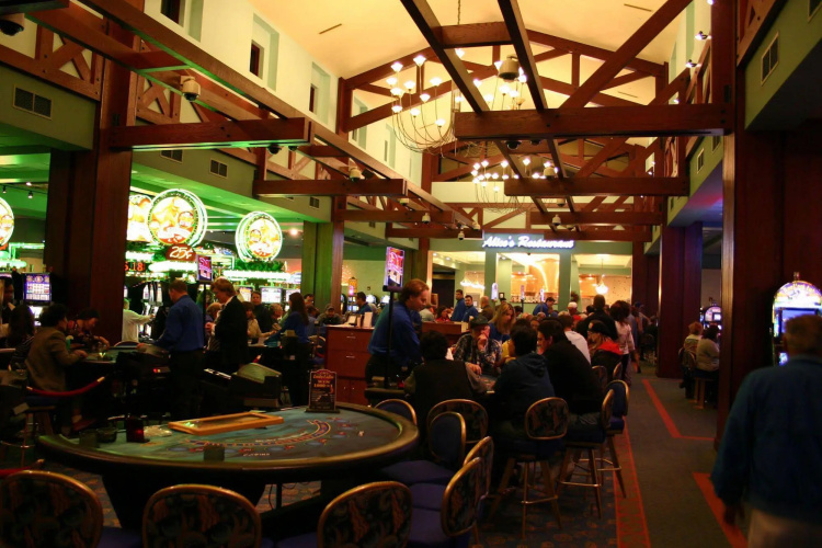 Blue Lake Casino & Hotel photo 19